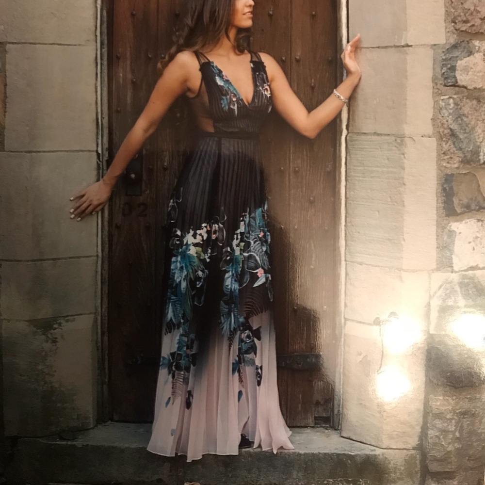 Maxi Dress / Formal
